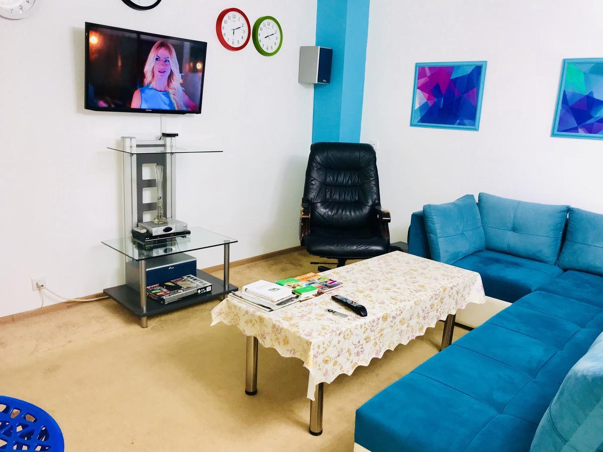Check-In Hostel บากู ภายนอก รูปภาพ