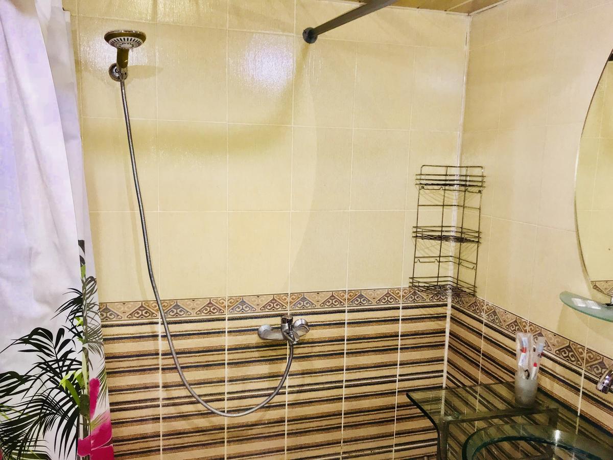 Check-In Hostel บากู ภายนอก รูปภาพ