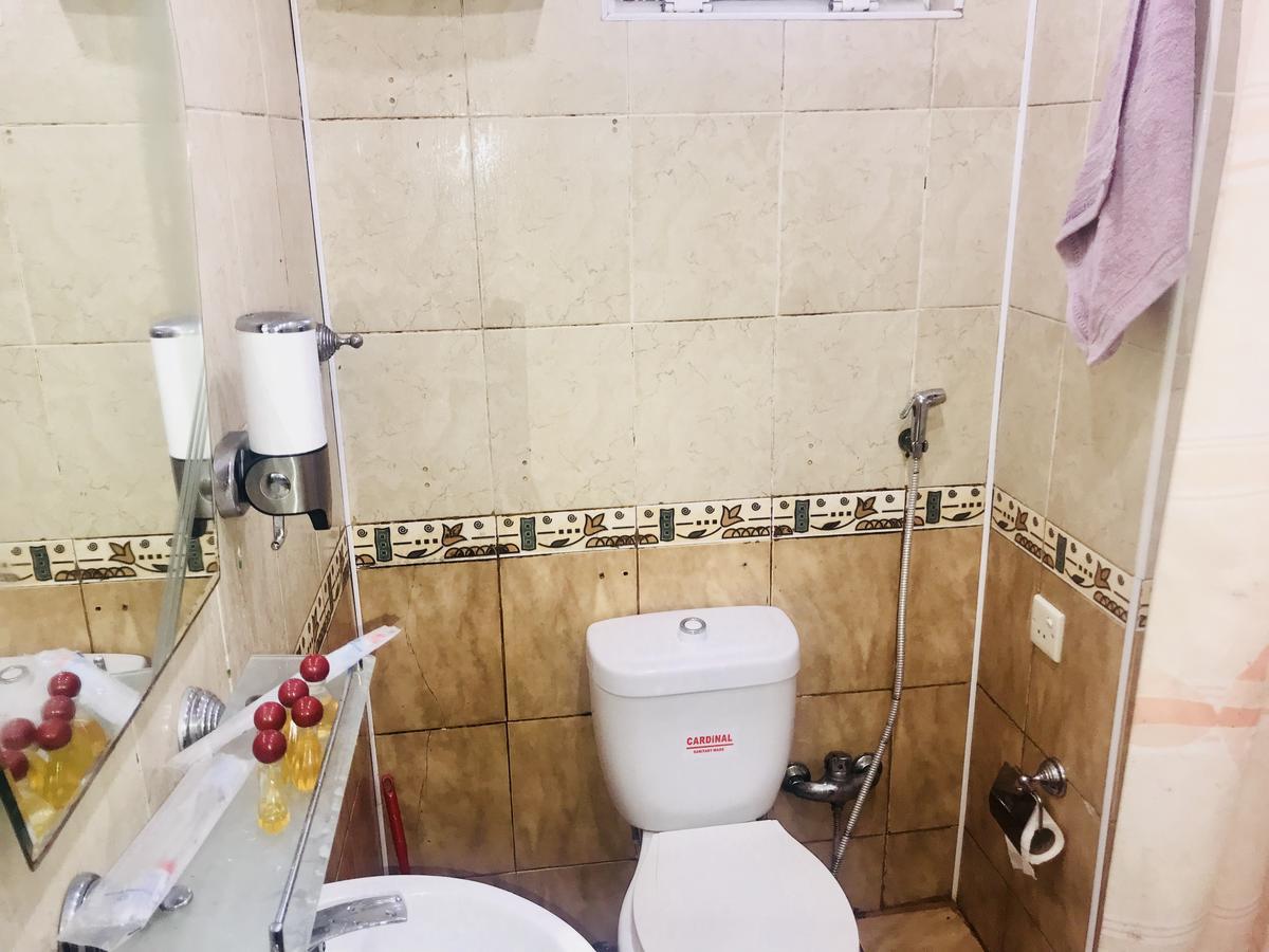 Check-In Hostel บากู ภายนอก รูปภาพ