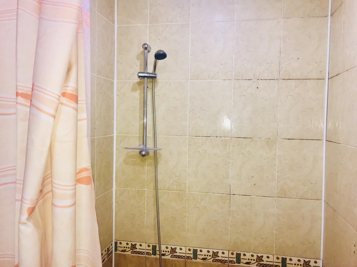 Check-In Hostel บากู ภายนอก รูปภาพ